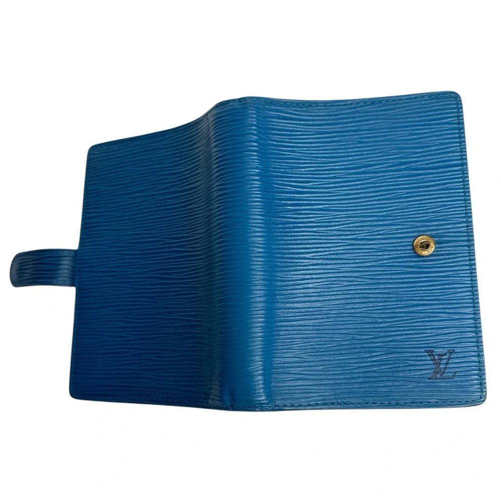 Louis Vuitton Ring Agenda Cover Epi Blue Leather PM